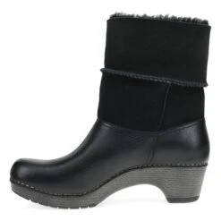 Dansko Lillith Black Waxy Milled 9 Dansko Lillith Black Waxy Milled -Dansko Store 2223020200 SDL