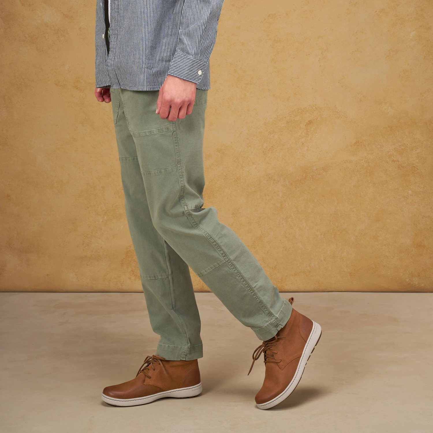 Dansko Tony Tan Burnished Suede 5 Dansko Tony Tan Burnished Suede - Image 5