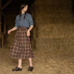 Dansko Ingrid Antique Brown/Black -Dansko Store Ingrid Brown PDP Image 1 2400x2400 f2fa6e9f 04b3 4b66 b7f1 06f4c837a840