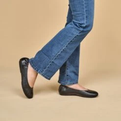 Dansko Mollie Black Nappa -Dansko Store Mollie Black 2 PDP 2400x2400 016d7349 8abc 4b0c 81ff 6485777b1d0f