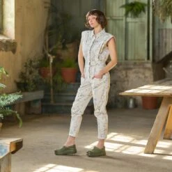 Dansko Platform Pro Green Burnished Nubuck -Dansko Store Platform Pro Green 0649 Jan25 2400x2400 a4eabc09 baa4 4167 952a 2db8bfc26609