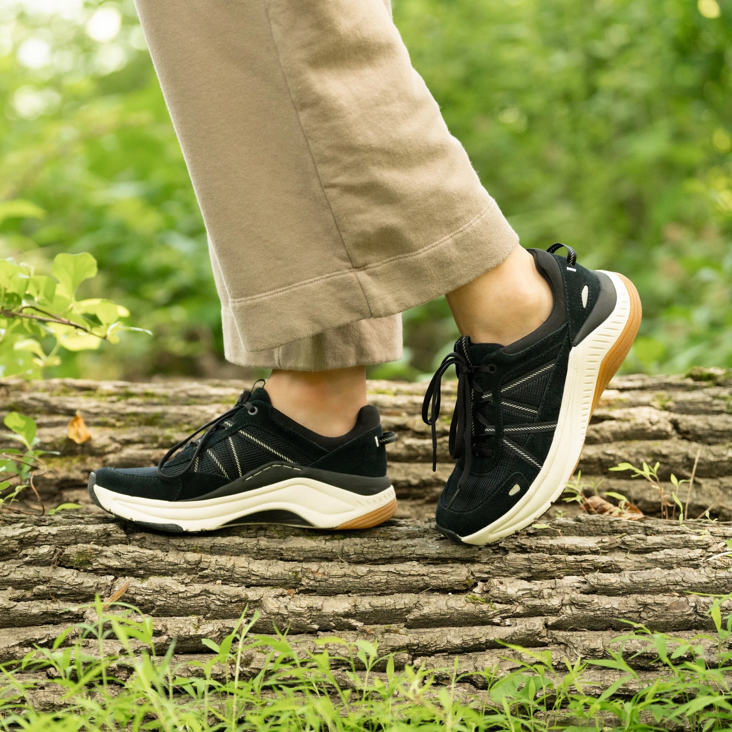 Dansko Poppy Black Suede 2 Dansko Poppy Black Suede - Image 2