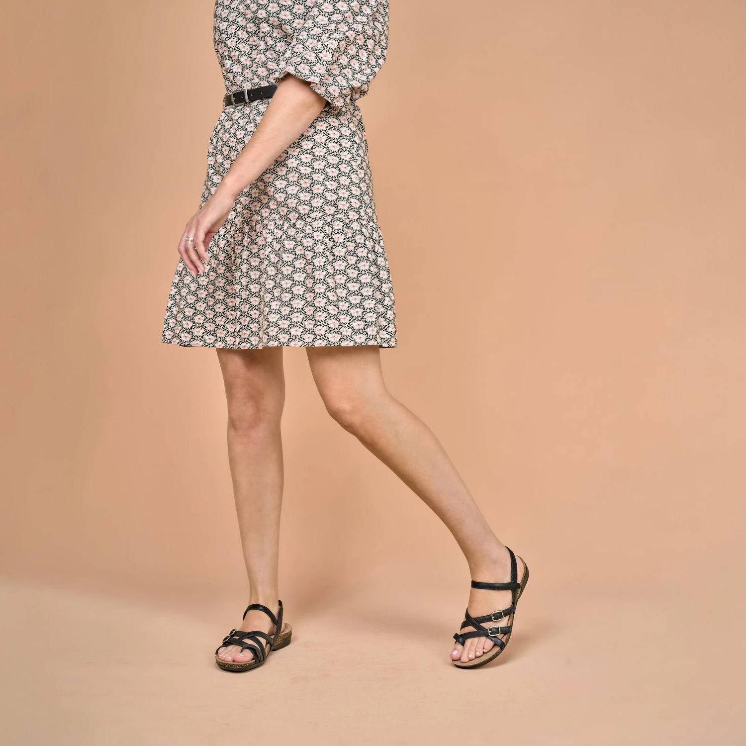 Dansko Roslyn Black Waxy Burnished 6 Dansko Roslyn Black Waxy Burnished - Image 6