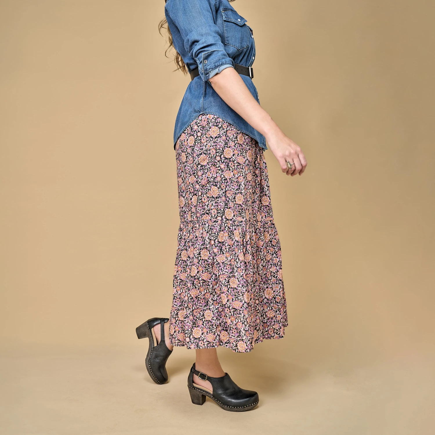 Dansko Sassy Black Milled Burnished 5 Dansko Sassy Black Milled Burnished - Image 5