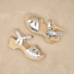 Dansko Season Silver Metallic -Dansko Store Season Silver PDP 3 2400x2400 eaf9cf40 4b83 40bc b18f 28c247784a24