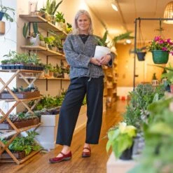 Dansko Stacy Wide Red Waxy Burnished -Dansko Store Stacey Red PDP 1 2400x2400 ef2fd827 caec 4528 bba5 de75faa7937f 1