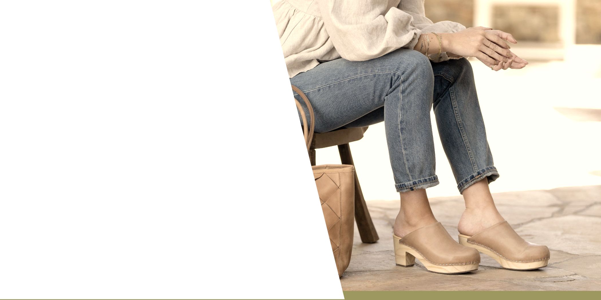 Dansko Store -Dansko Store freepik linear abstract fashion sale special price banner 20251031101944CdhI