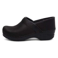 Dansko Store -Dansko Store left 2d3c6bd6 be13 4afd aa13 d18572443036